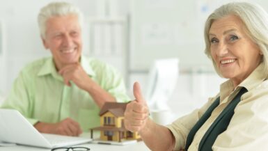 Ces séniors qui continuent d'investir dans l'immobilier après la retraite et ils ont raison !